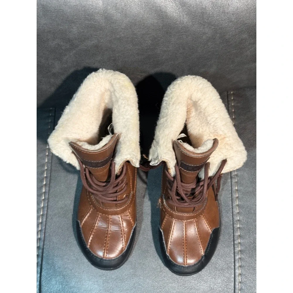 UGG Kids Butte II Waterproof Winter Boots Chestnut Brown Leather 1098890K Size 2